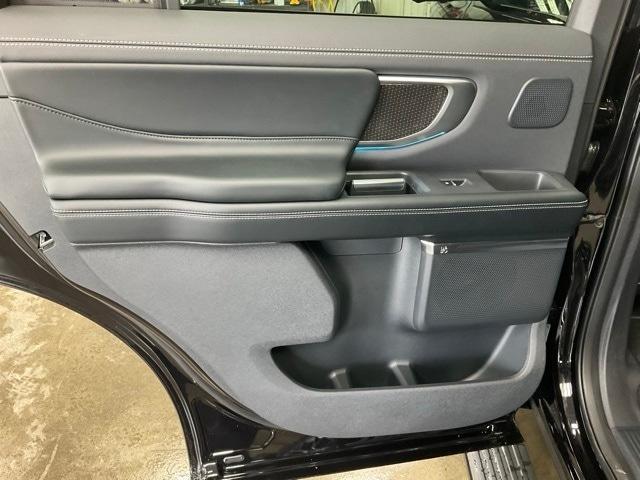 new 2025 Ford Expedition car, priced at $82,488