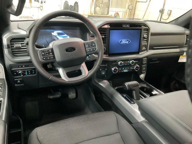 new 2025 Ford F-150 car, priced at $60,726