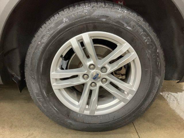 used 2022 Ford Explorer car, priced at $33,895