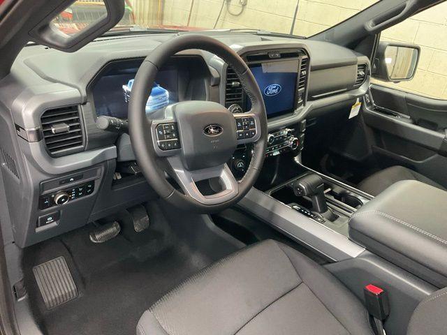 new 2025 Ford F-150 car, priced at $61,660