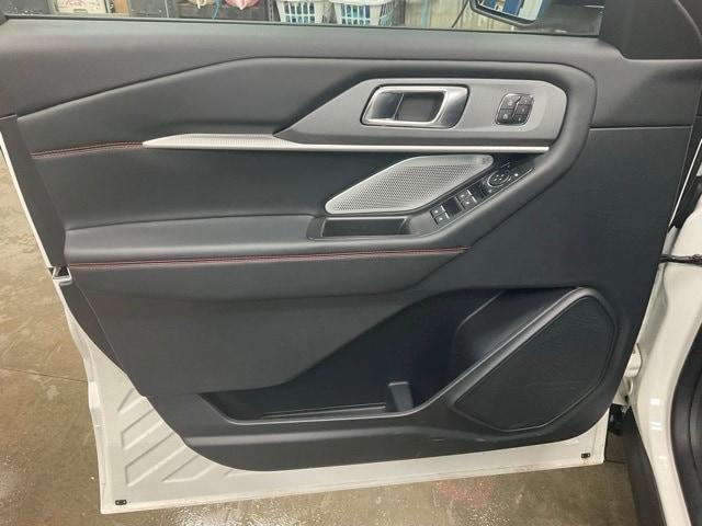 new 2025 Ford Explorer car, priced at $62,184