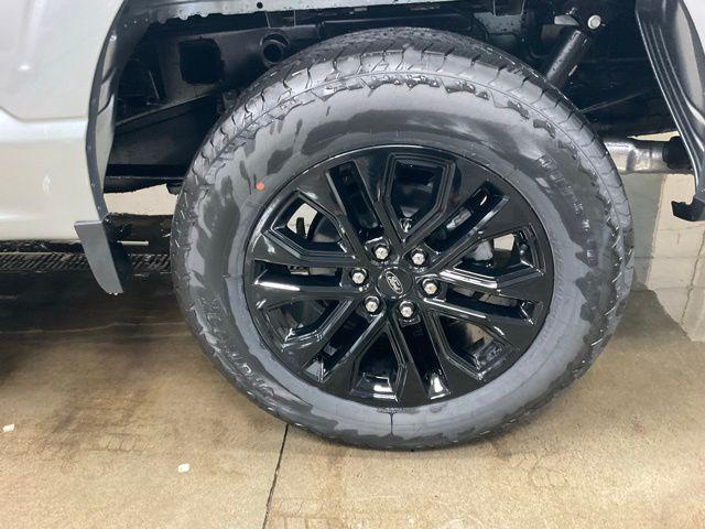 new 2025 Ford F-150 car, priced at $69,998