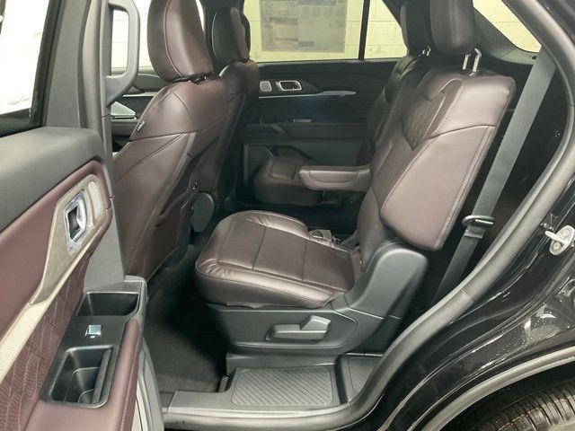 new 2025 Ford Explorer car, priced at $57,498