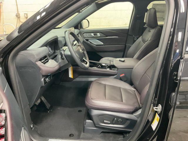 new 2025 Ford Explorer car, priced at $57,498