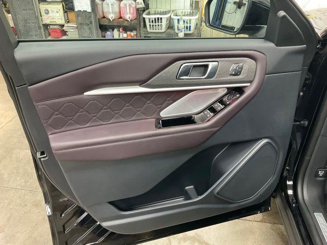 new 2025 Ford Explorer car, priced at $57,498