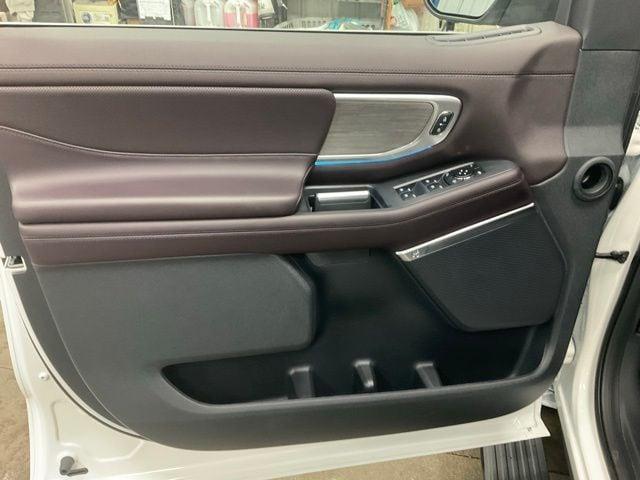 new 2025 Ford Expedition Max car, priced at $91,355