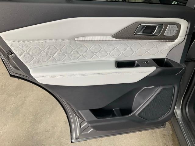 new 2025 Ford Explorer car, priced at $55,826