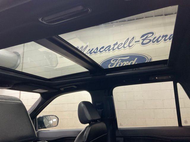 used 2021 Ford Expedition car, priced at $36,998