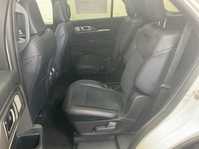 new 2025 Ford Explorer car, priced at $57,467
