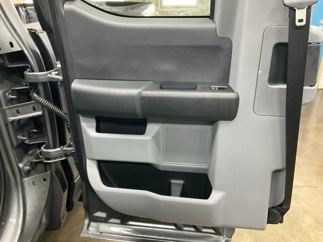 new 2025 Ford F-350 car, priced at $59,996