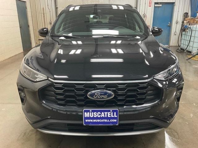 new 2025 Ford Escape car, priced at $33,431