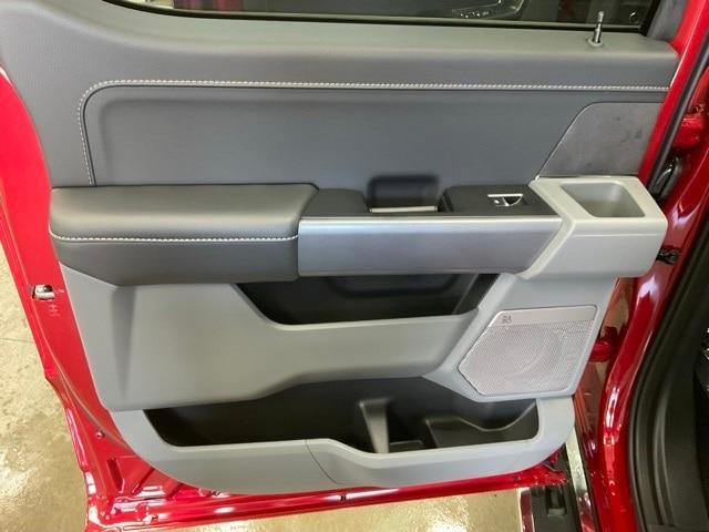 new 2025 Ford F-150 car, priced at $61,076