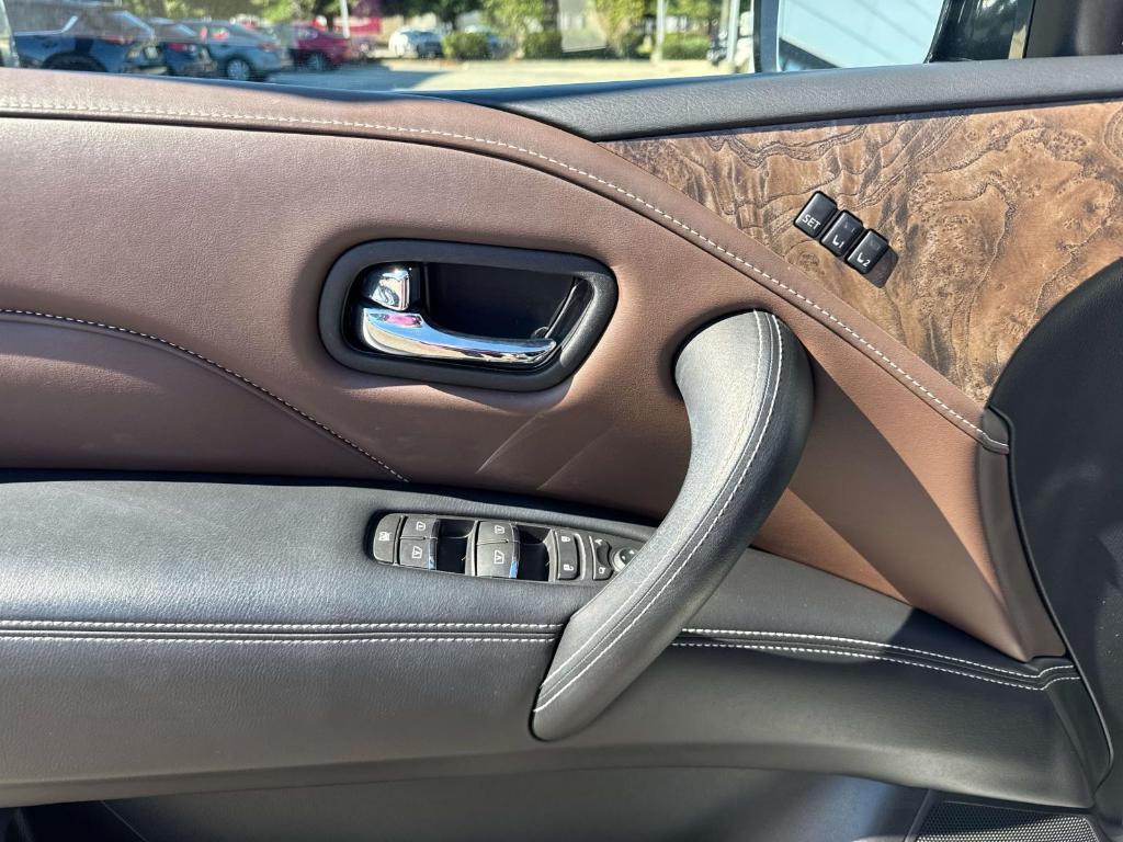 used 2024 INFINITI QX80 car, priced at $53,490