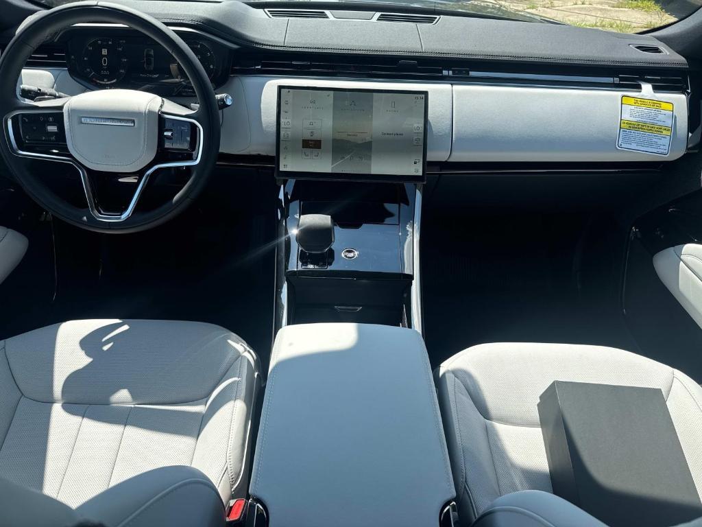 new 2025 Land Rover Range Rover Sport car, priced at $93,165