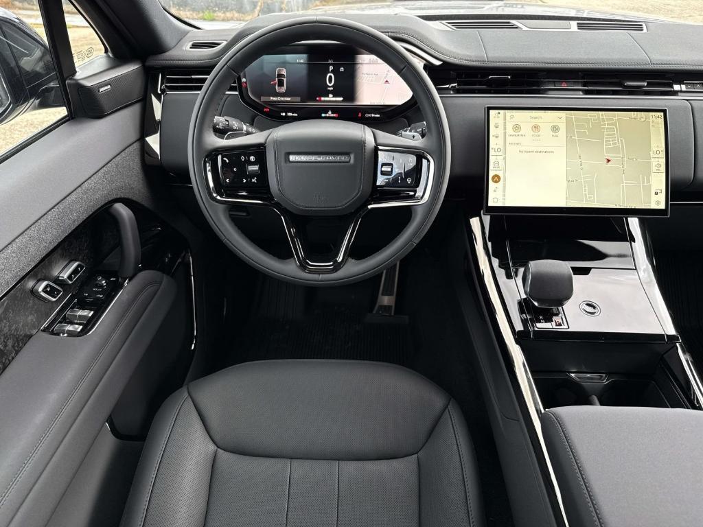 new 2025 Land Rover Range Rover Sport car, priced at $127,545