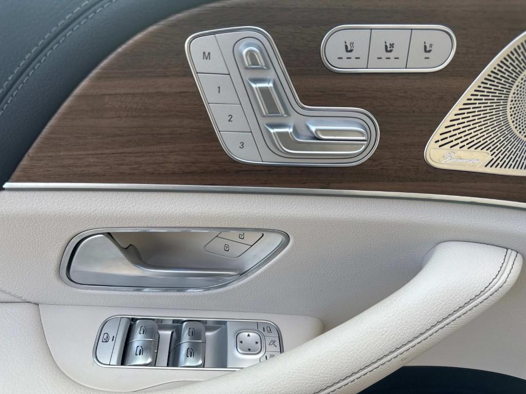 used 2025 Mercedes-Benz GLS 580 car, priced at $108,990