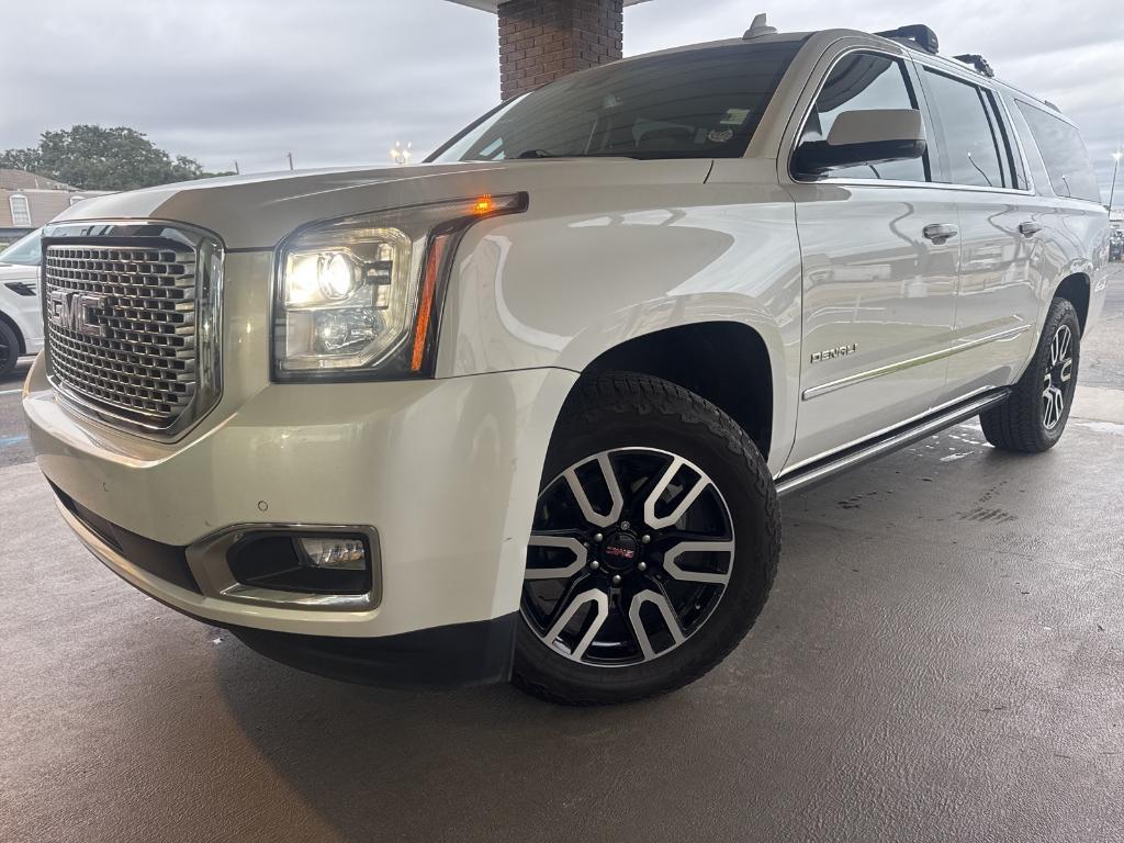 used 2017 GMC Yukon XL car, priced at $25,990