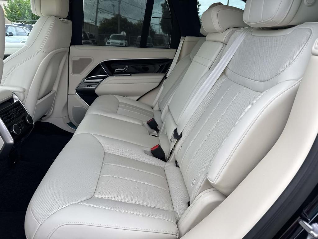 new 2025 Land Rover Range Rover car, priced at $149,985