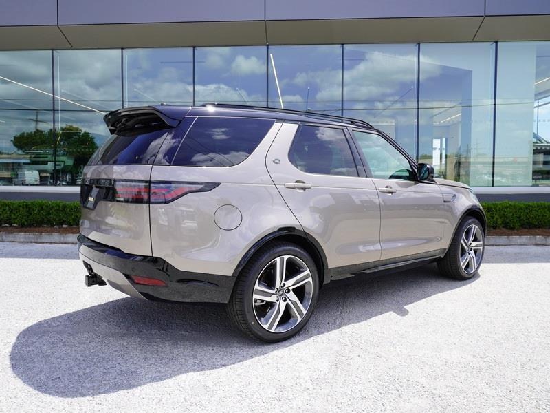 new 2024 Land Rover Discovery car, priced at $81,875