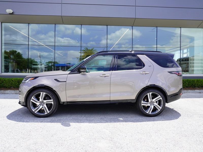 new 2024 Land Rover Discovery car, priced at $81,875