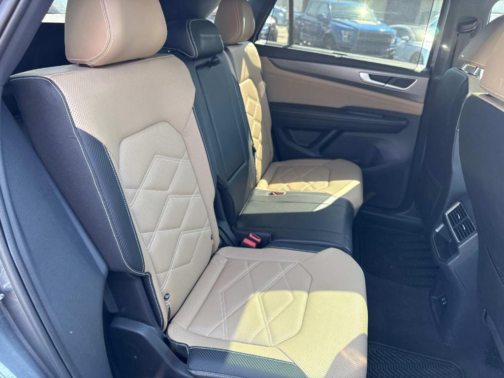 used 2024 Volkswagen Atlas Cross Sport car, priced at $36,290