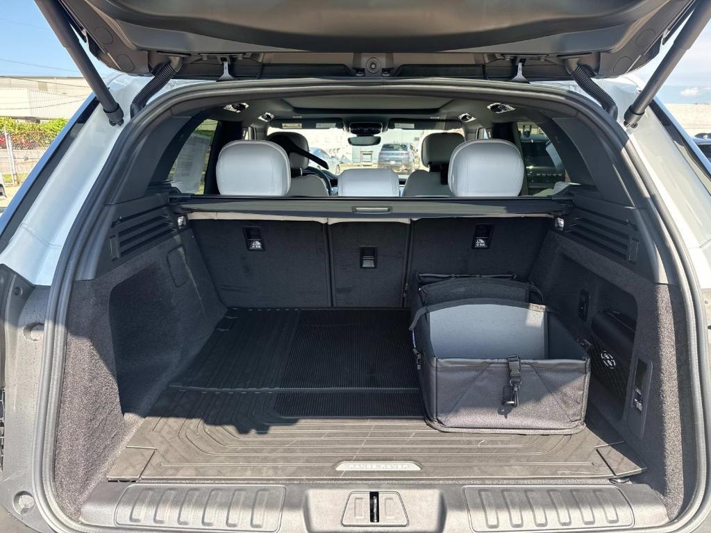 new 2025 Land Rover Range Rover Sport car, priced at $88,970