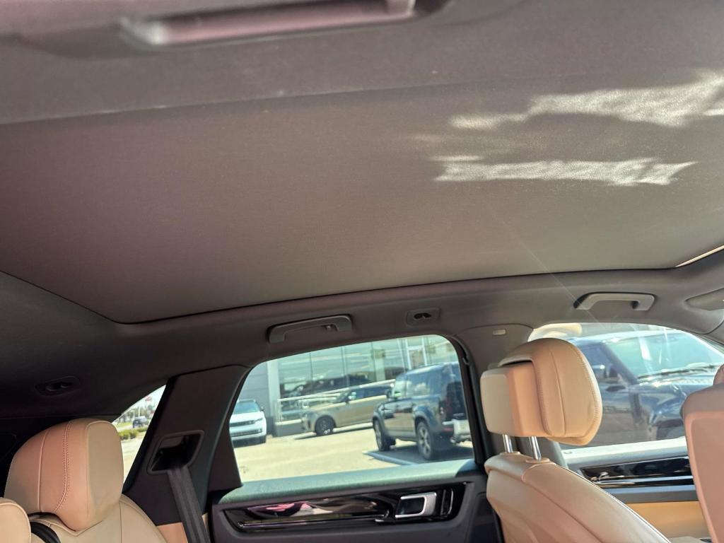 used 2019 Porsche Cayenne car, priced at $36,690
