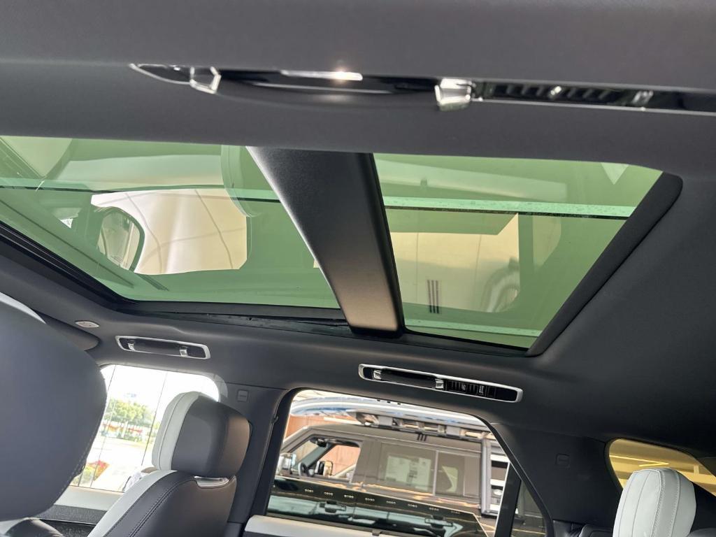 new 2025 Land Rover Range Rover Sport car, priced at $131,240