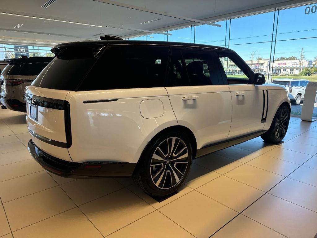 new 2025 Land Rover Range Rover car, priced at $136,625