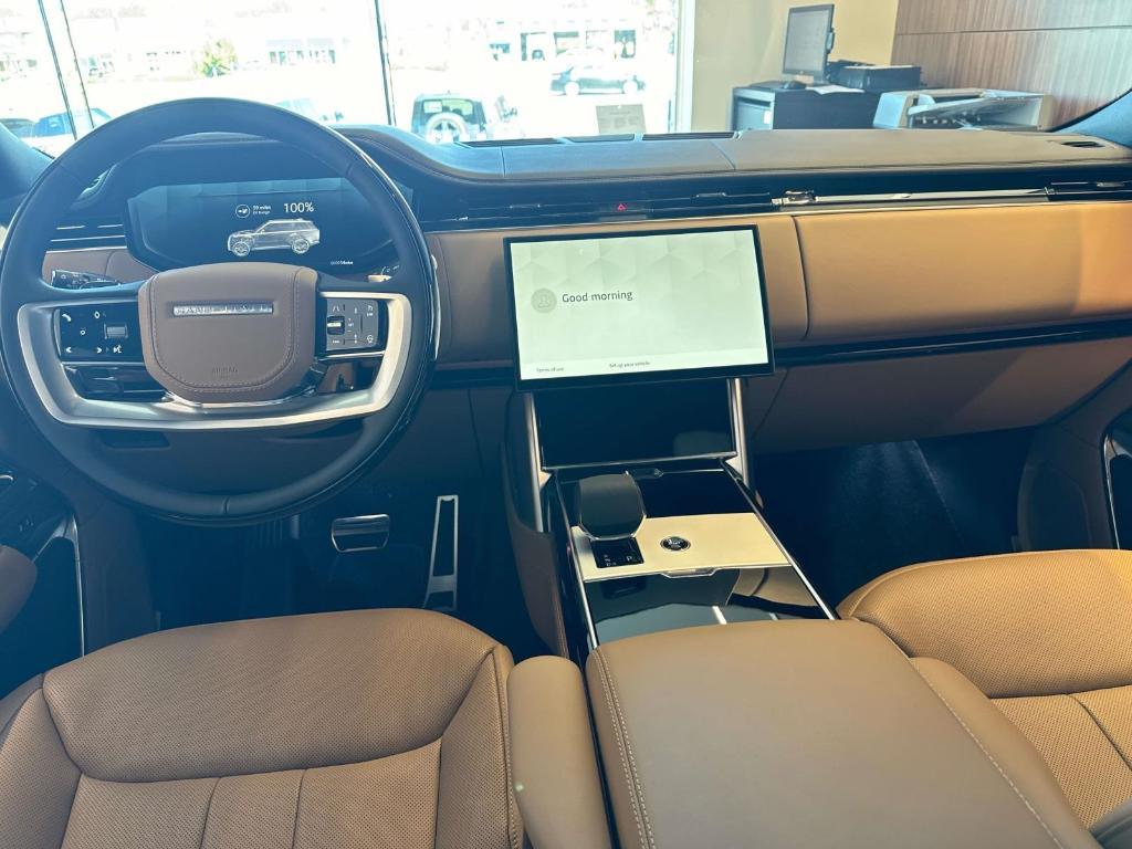 new 2025 Land Rover Range Rover car, priced at $136,625