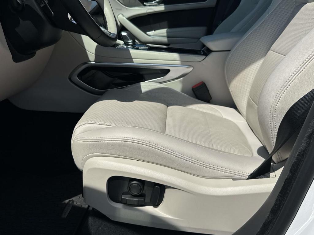 used 2025 Jaguar F-PACE car, priced at $45,588