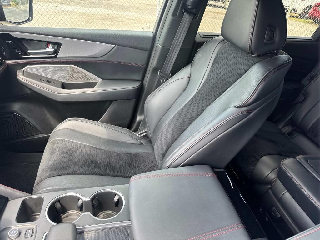 used 2022 Acura MDX car, priced at $41,790