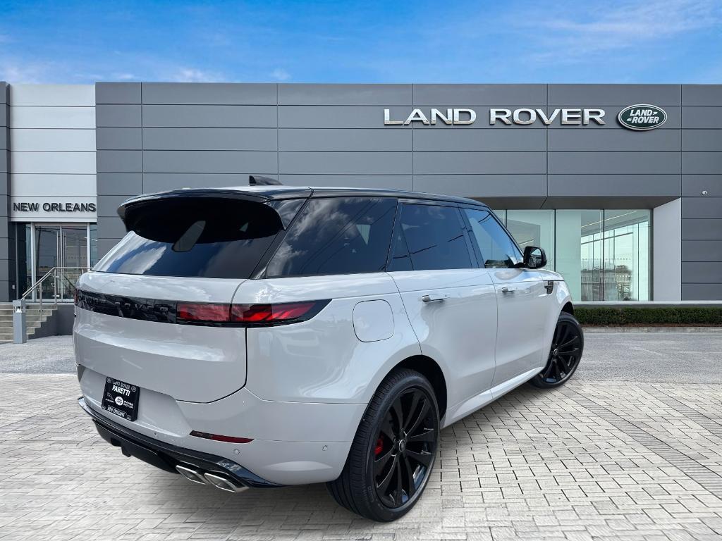 new 2025 Land Rover Range Rover Sport car, priced at $124,045