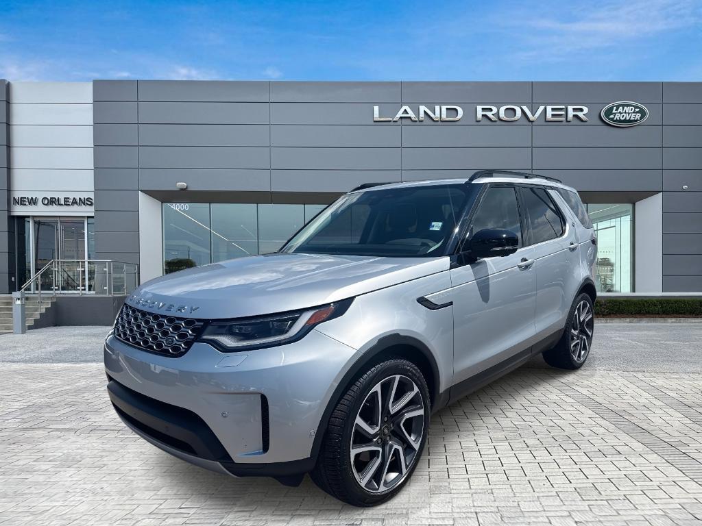 used 2024 Land Rover Discovery car, priced at $45,888
