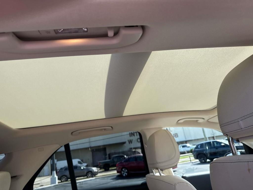 used 2023 Mercedes-Benz GLE 350 car, priced at $50,490