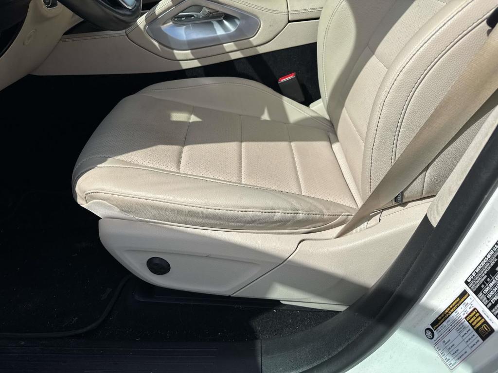 used 2023 Mercedes-Benz GLE 350 car, priced at $50,490