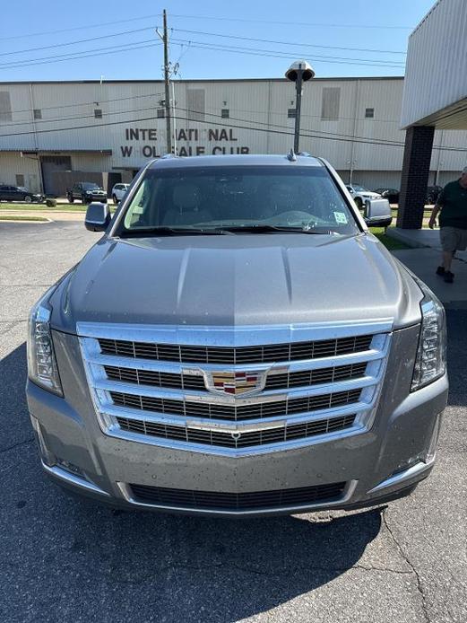 used 2019 Cadillac Escalade ESV car, priced at $32,890