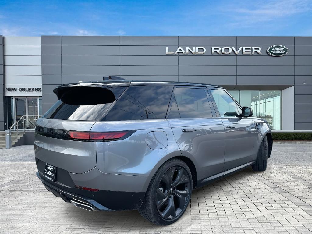 new 2024 Land Rover Range Rover Sport car
