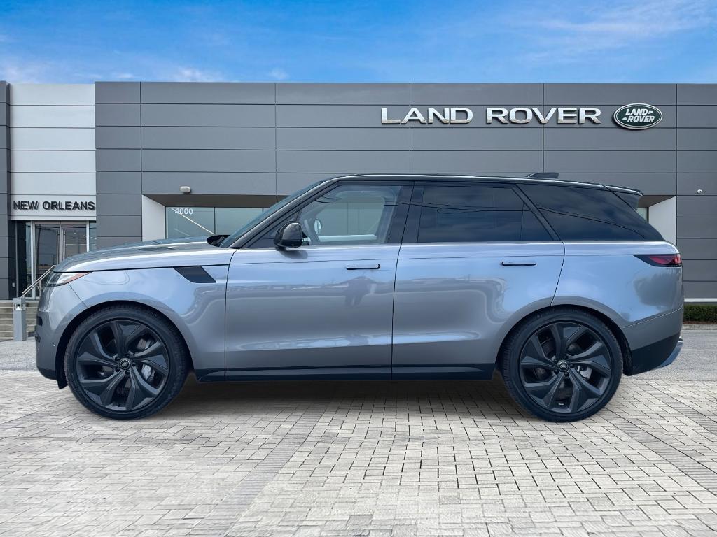 new 2024 Land Rover Range Rover Sport car