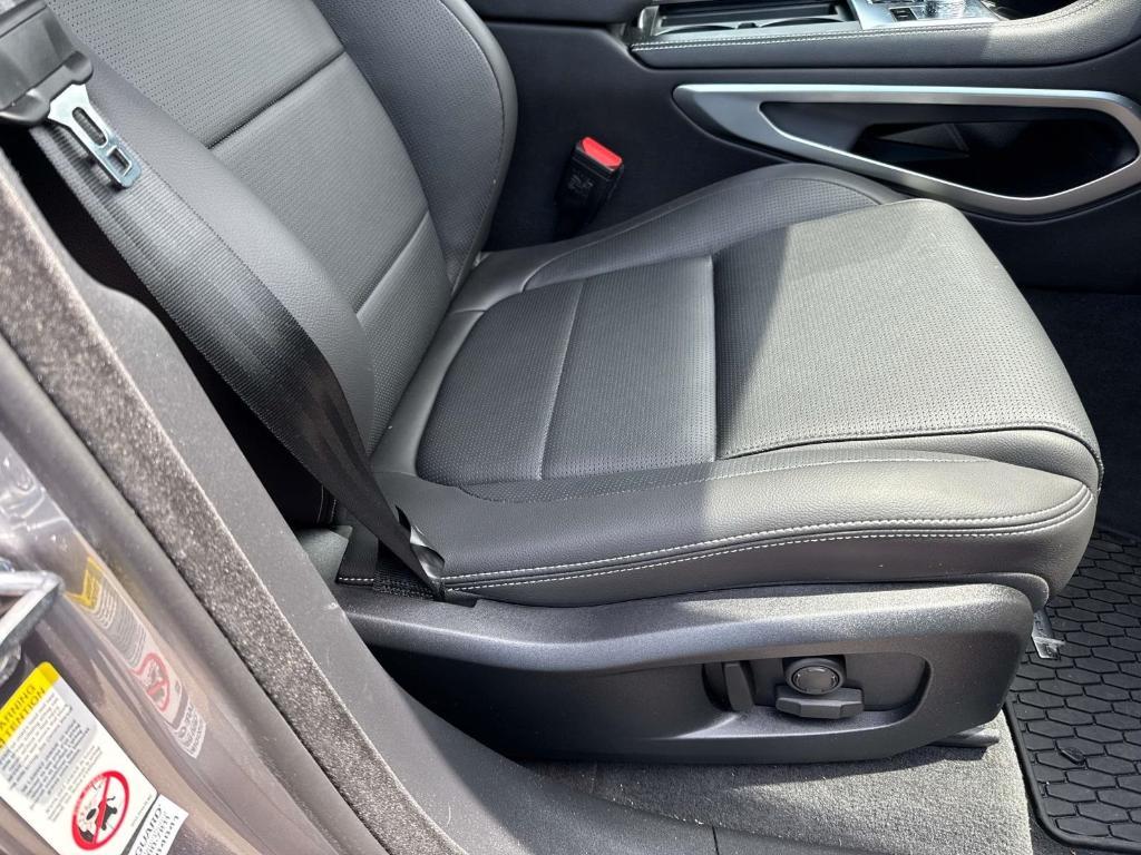 used 2025 Jaguar F-PACE car, priced at $52,888