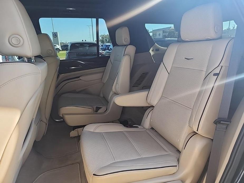 used 2022 Cadillac Escalade car, priced at $59,990