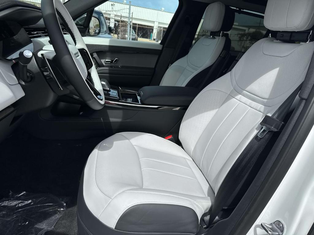 new 2025 Land Rover Range Rover Sport car, priced at $105,075