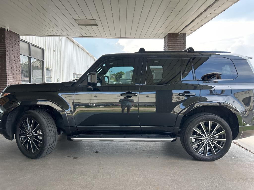 used 2024 Lexus GX 550 car, priced at $87,390