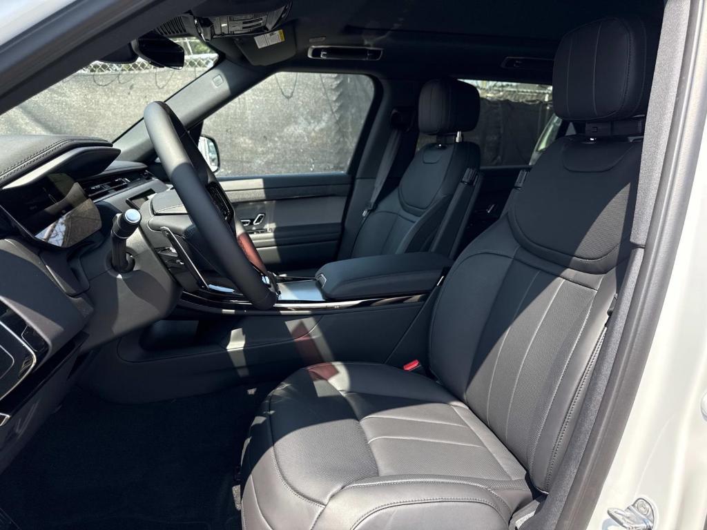 new 2025 Land Rover Range Rover Sport car, priced at $106,630