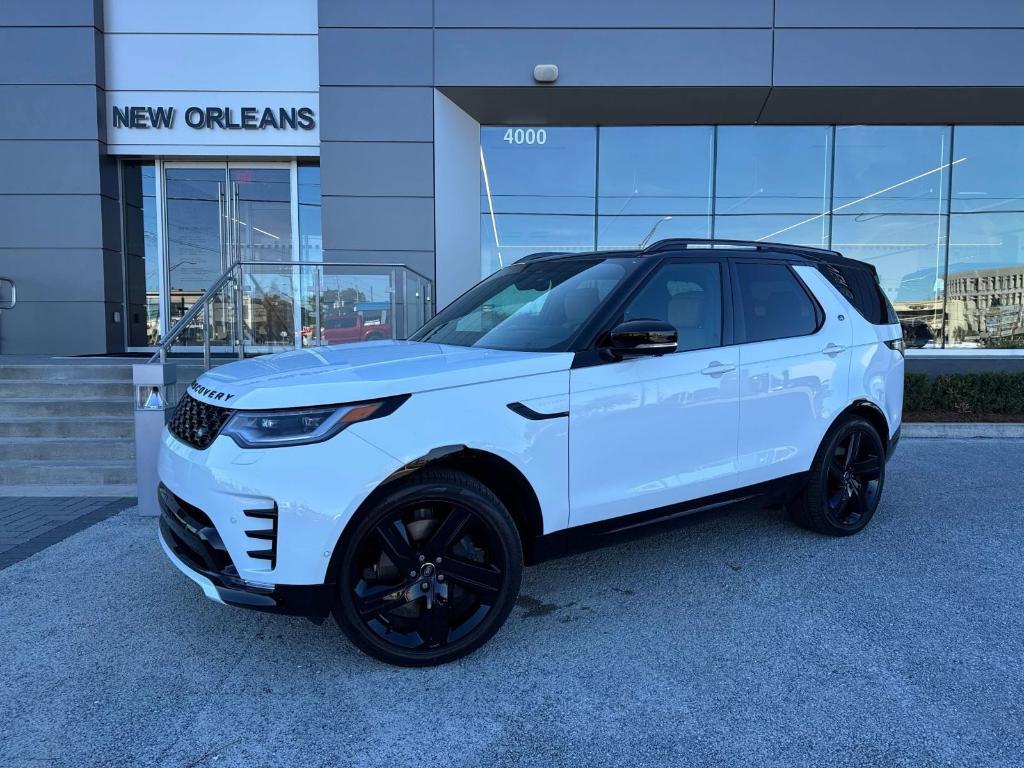 new 2025 Land Rover Discovery car, priced at $81,053