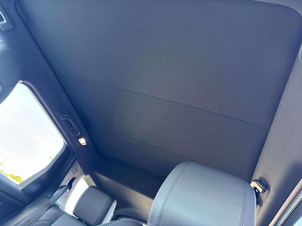 new 2025 Land Rover Discovery Sport car, priced at $58,673