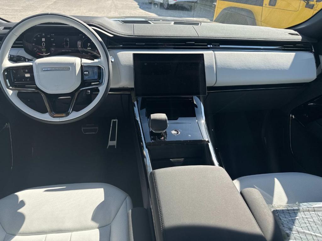 new 2025 Land Rover Range Rover Sport car, priced at $110,140