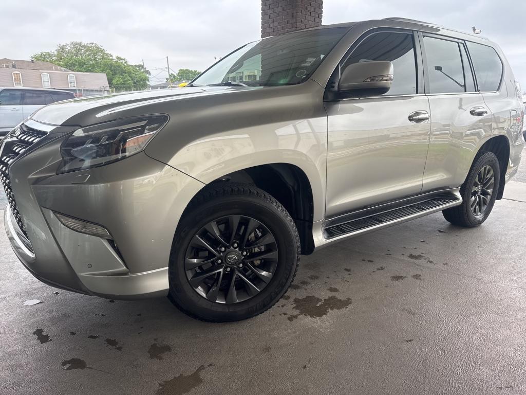 used 2020 Lexus GX 460 car, priced at $42,390