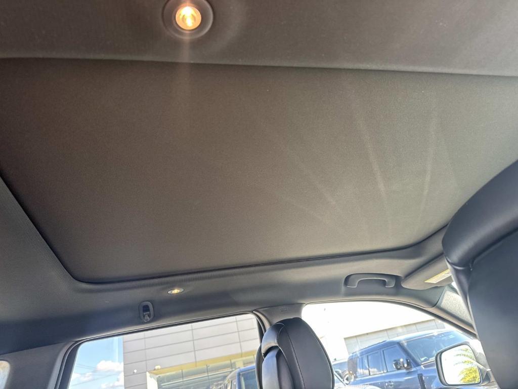 used 2016 Jeep Grand Cherokee car, priced at $19,390