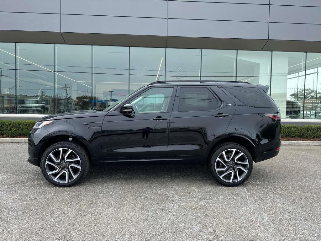 new 2025 Land Rover Discovery car, priced at $84,693